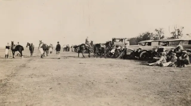 Spectators at the Toganmain-Widgiewa polo match, 1930s