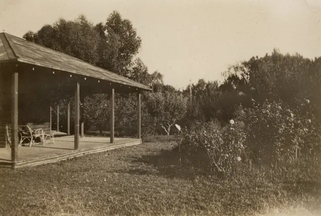 The McBratney family's house at Toganmain, 1933