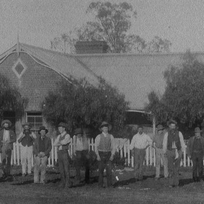 Toganmain Mens Hut 18911